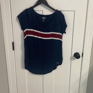 Hollister t shirt